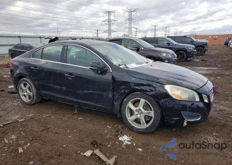 2013 Volvo S60 T5 from USA, damaged, VIN YV1612FS1D2189399